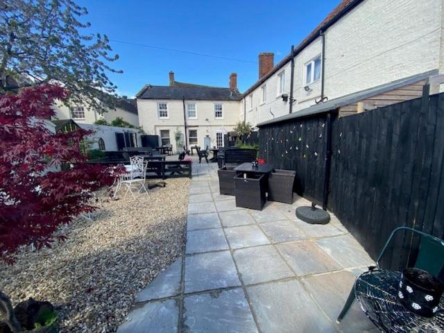 The Ilchester Arms Hotel, Ilchester Somerset Exterior foto